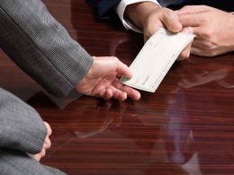 Falso in Bilancio, reato esteso anche alle societ&agrave; non quotate. Il Testo in Gazzetta