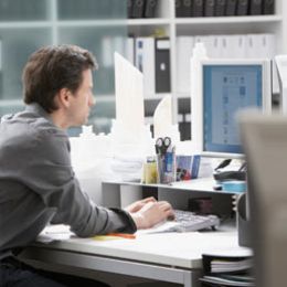 Contratti a termine, contributo addizionale dell'1,9% solo per i rinnovi