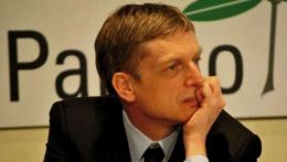 Pensioni, Cuperlo a Renzi: subito un intervento sulla previdenza