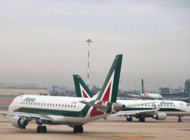 Alitalia, Lupi: andiamo avanti anche senza l&#039;accordo con la Cgil