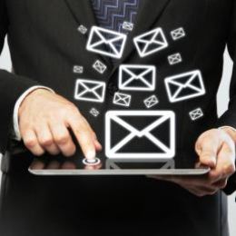 Inps, Le domande di maternit&agrave; potranno essere trasmesse solo telematicamente