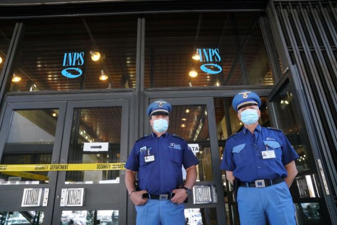 Decontribuzione SUD anche per le imprese armatoriali