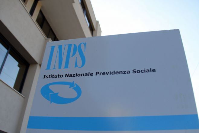 Pensioni, Contributi volontari anche nelle tabaccherie