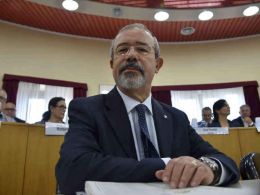 Riforma Pensioni, Uil: Ecco quanto si perder&agrave; con l'APE