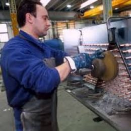 Lavoro, Cos&igrave; scatta il diritto Prelazione per i dipendenti in cooperativa sull'azienda in crisi