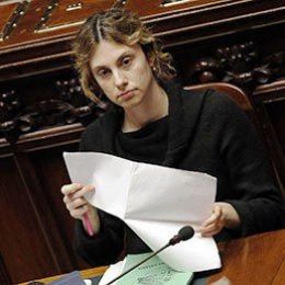 Ecco il nuovo contratto 2016-2018 per il comparto Scuola, Universit&agrave; e Ricerca