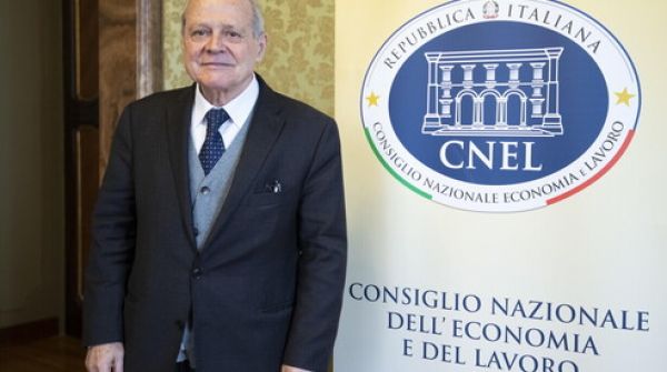 Pensioni, Dal Cnel una serie di proposte per eliminare le disuguaglianze tre generazioni